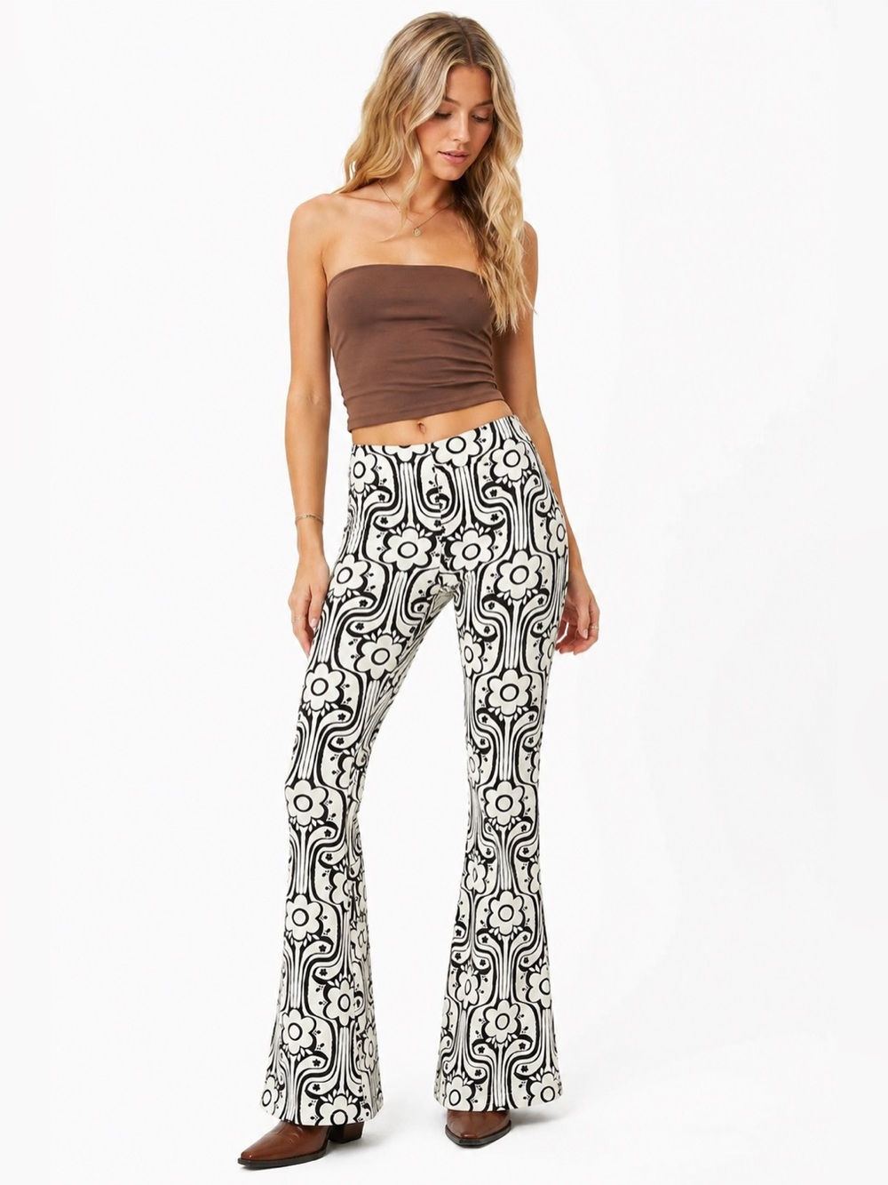 Free People We The Free Penny Pull-On Flare Western Cowgirl Print Jeans Size 28